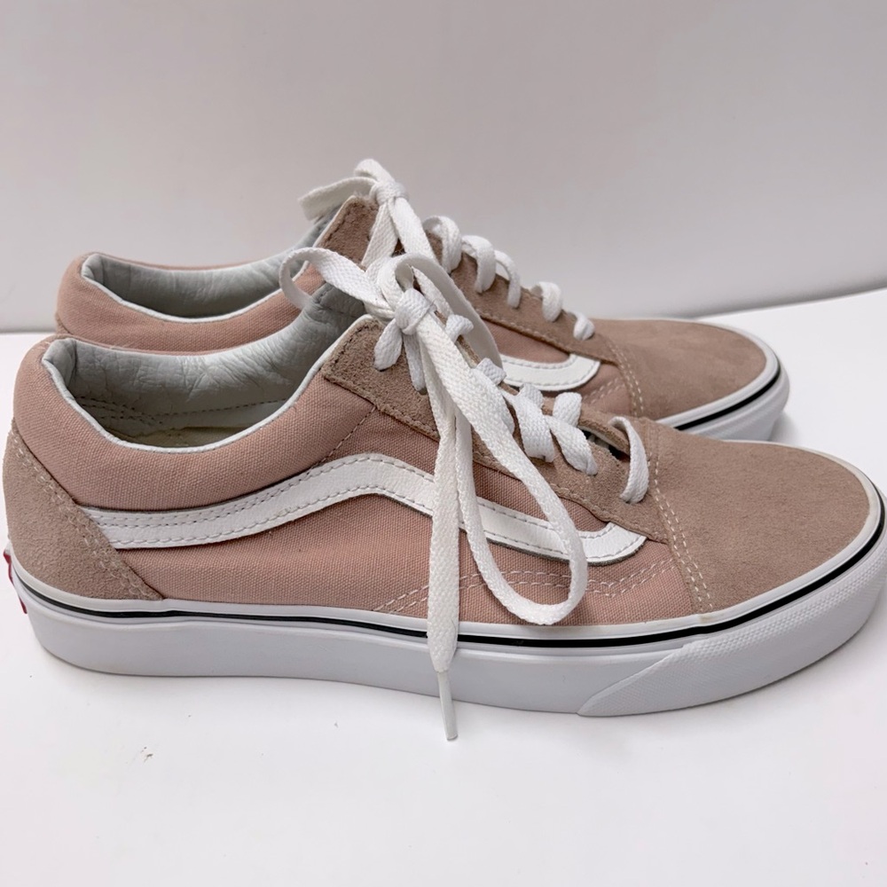 Vans Old Skool Skate Sneakers Tennis Shoes Blush Pink Suede and Canvas Sz 7.5